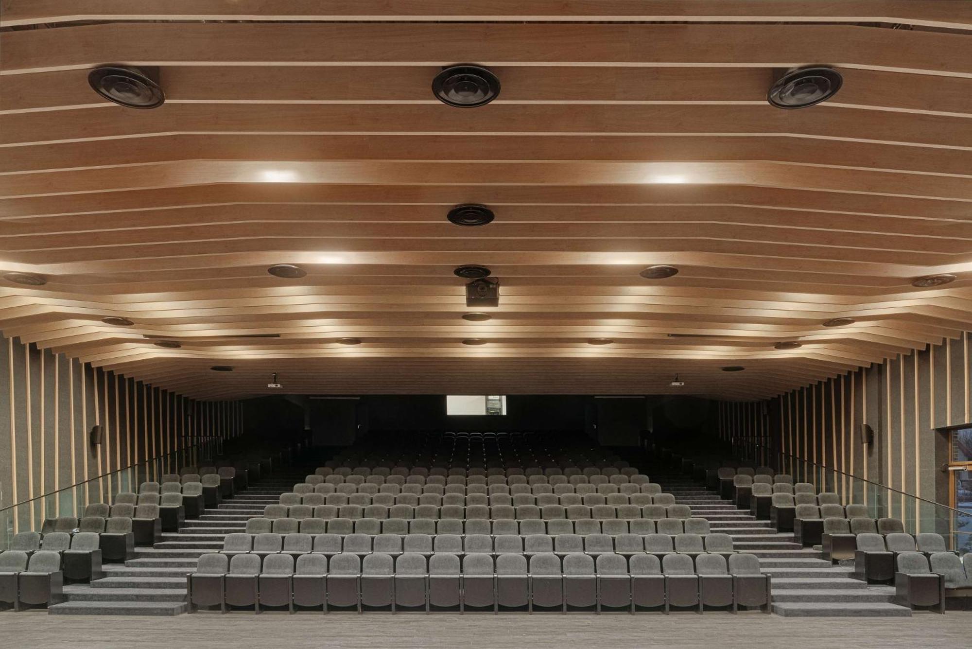 Radisson Blu Resort & Conference Center, Ostroda Mazury Ngoại thất bức ảnh Auditorium