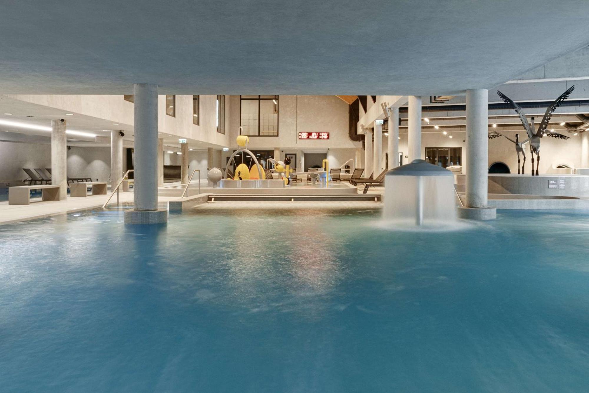 Radisson Blu Resort & Conference Center, Ostroda Mazury Ngoại thất bức ảnh The spa at the Hotel