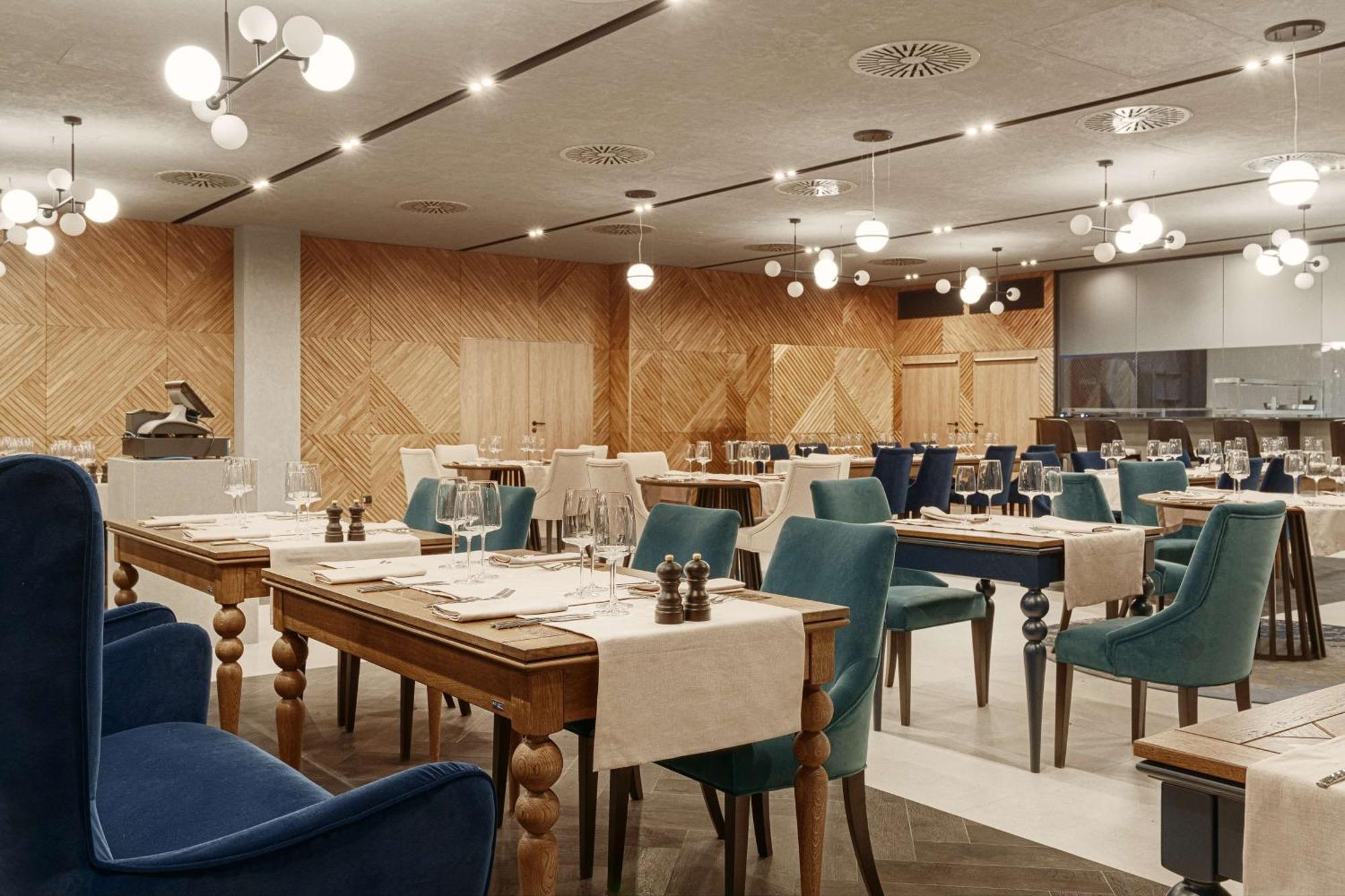 Radisson Blu Resort & Conference Center, Ostroda Mazury Ngoại thất bức ảnh Restaurant