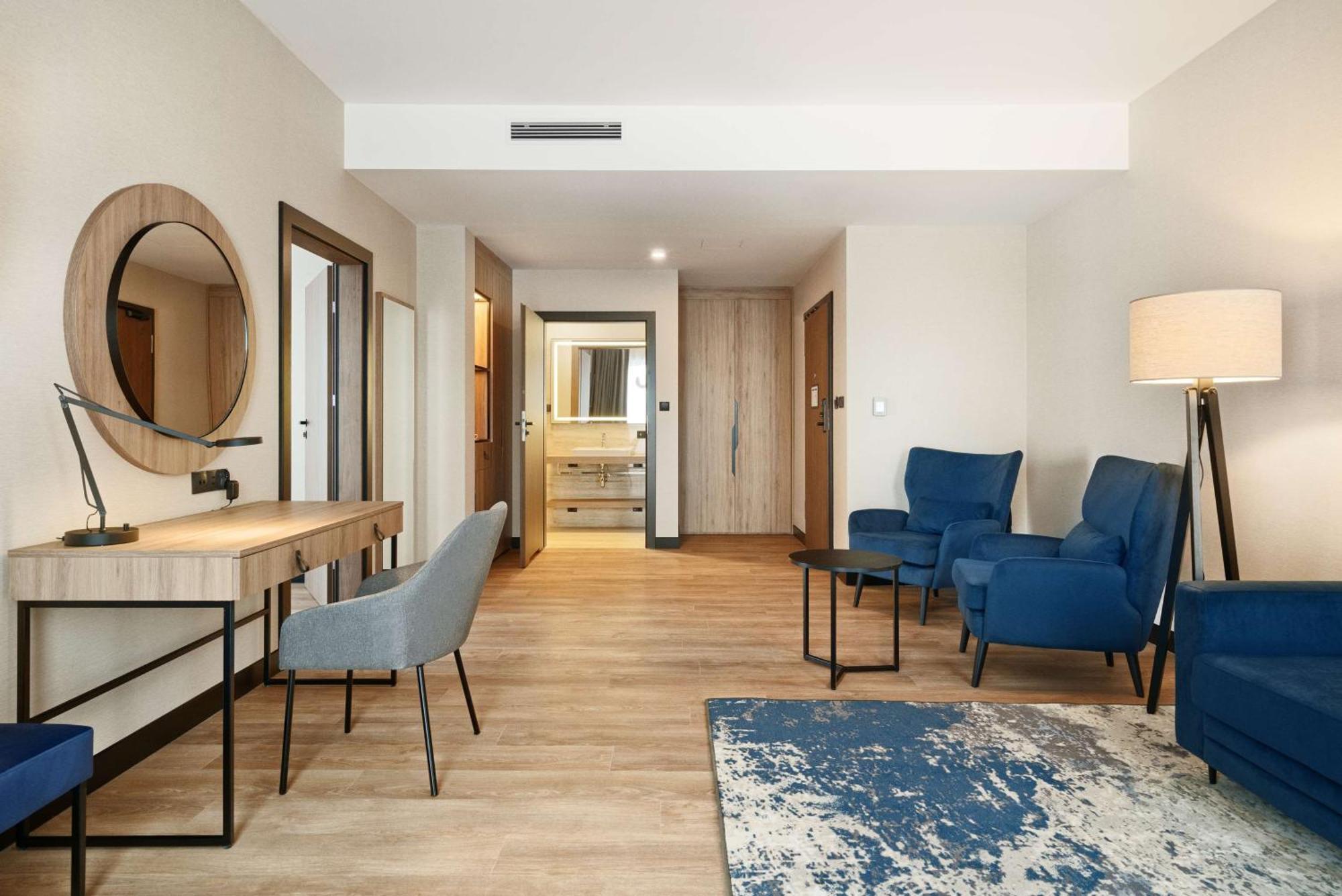 Radisson Blu Resort & Conference Center, Ostroda Mazury Ngoại thất bức ảnh Suite