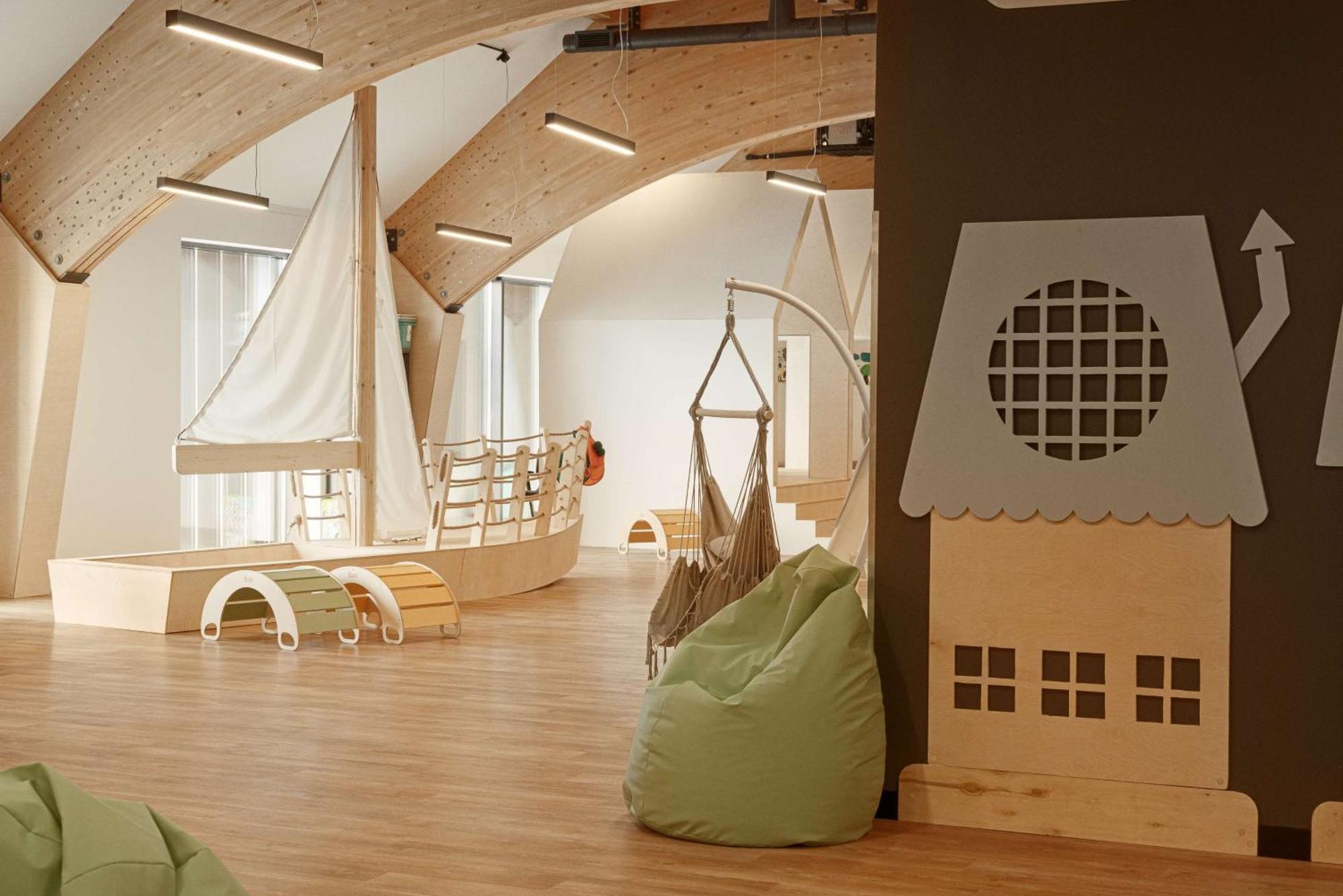 Radisson Blu Resort & Conference Center, Ostroda Mazury Ngoại thất bức ảnh Interior of the Children's Museum of Oakville