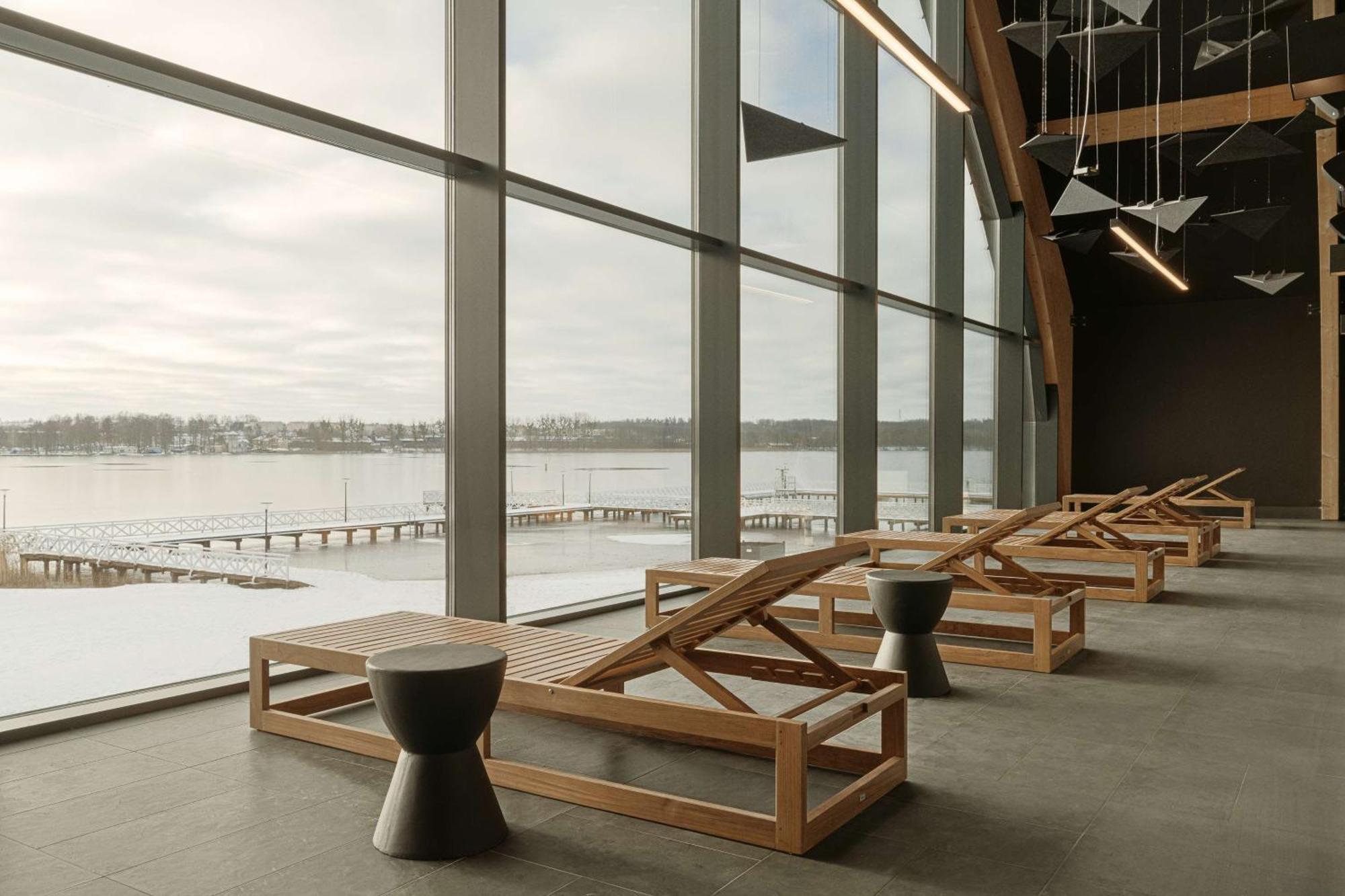 Radisson Blu Resort & Conference Center, Ostroda Mazury Ngoại thất bức ảnh Interior of the station